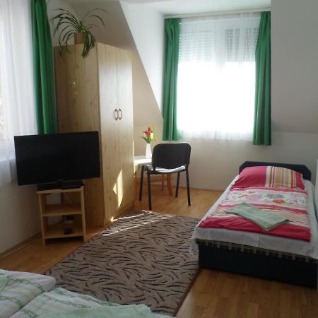 Makai Apartman Hotel Hajdúszoboszló Esterno foto